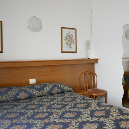 Hotel Primo Riva del Garda Ngoại thất bức ảnh